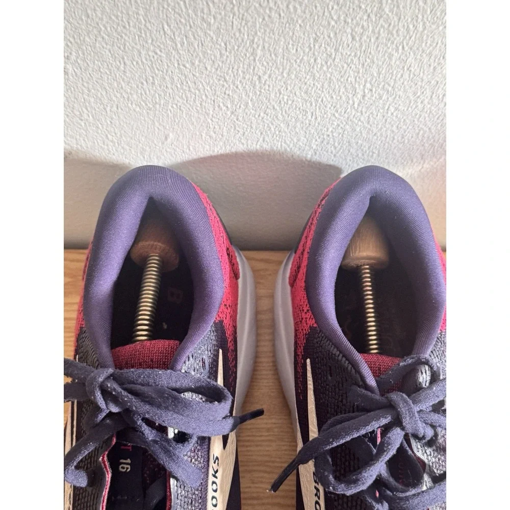 Brooks Women's Sz 10.5 2A Ghost 16 Peacoat Raspberry Apricot Running‎ Shoes